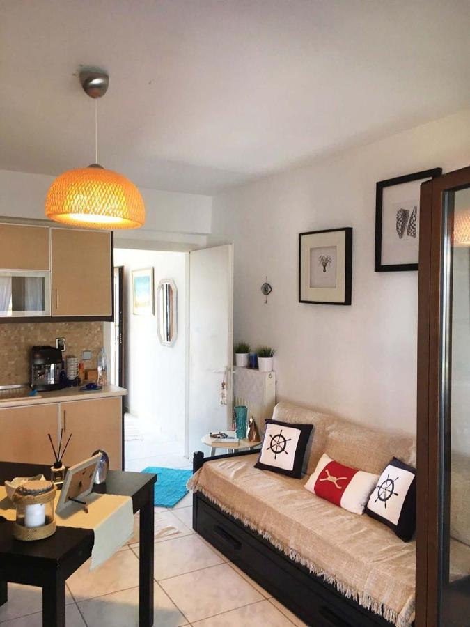 Beach Front Apartment In Pefkochori Eksteriør billede